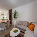 Villa Luxury Beachfront Trogir: Oceanside Retreat With Pool & Gym *