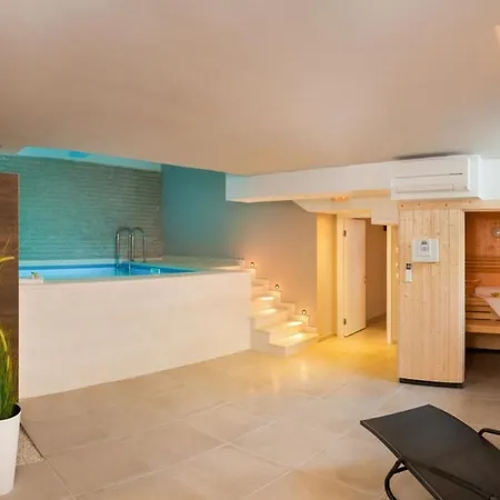 Luxury Beachfront Villa Trogir 1 On Ciovo With 2 Pools * Traù