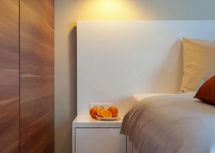Luxury Beachfront 1 With Private Pool, Jacuzzi And Gym At The On Ciovo - Okrug Gornji Willa Trogir