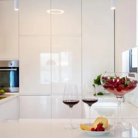 Luxury Beachfront 1 With Private Pool, Jacuzzi And Gym At The On Ciovo - Okrug Gornji * Trogir